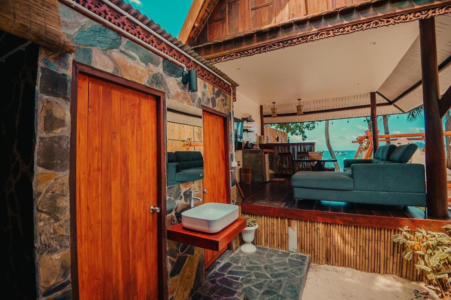 Natures Edge Beachfront Luxury Glamping Tau-sziget Kültér fotó